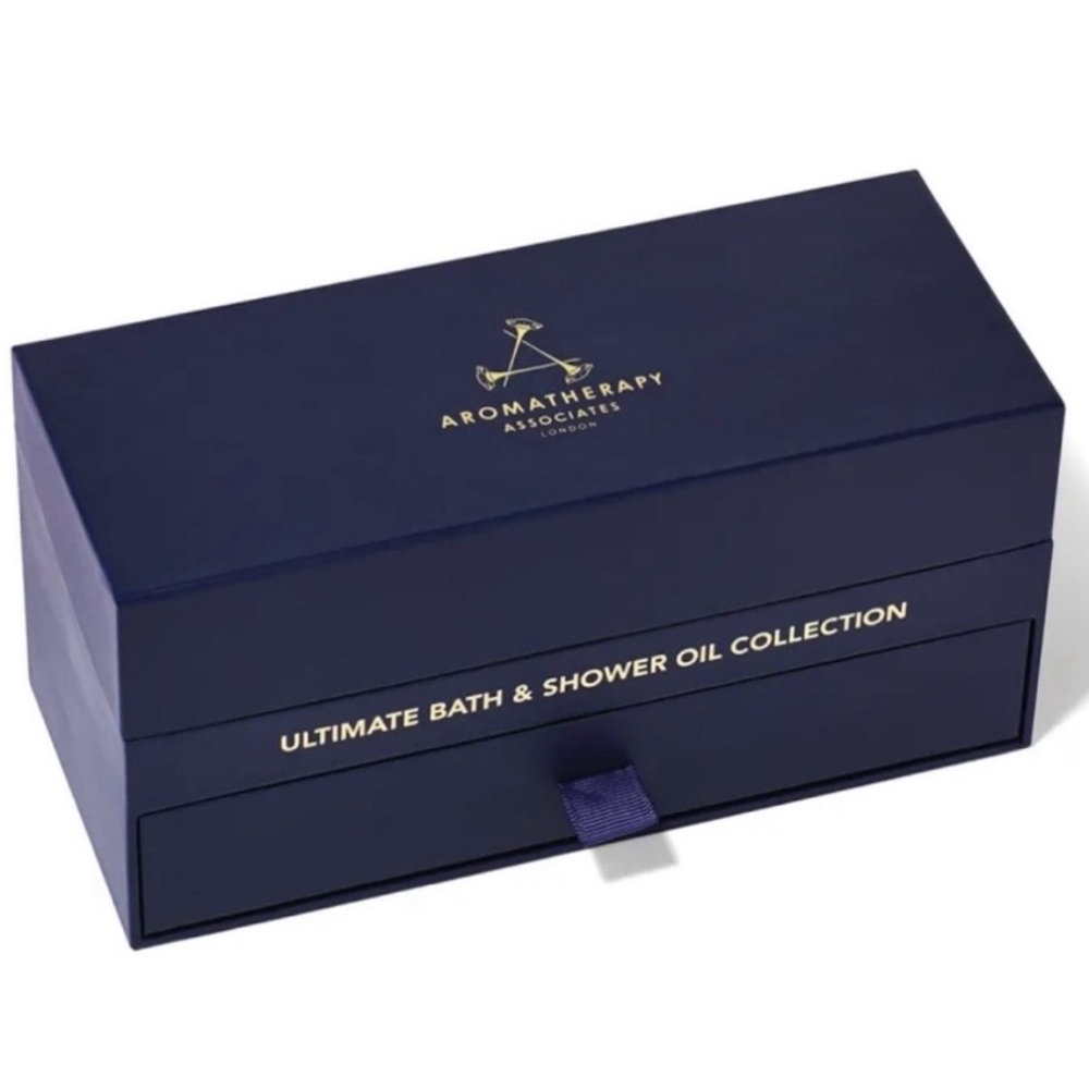 New - Aromatherapy Associates -Ultimate Wellbeing Bath & Shower Oil Collection